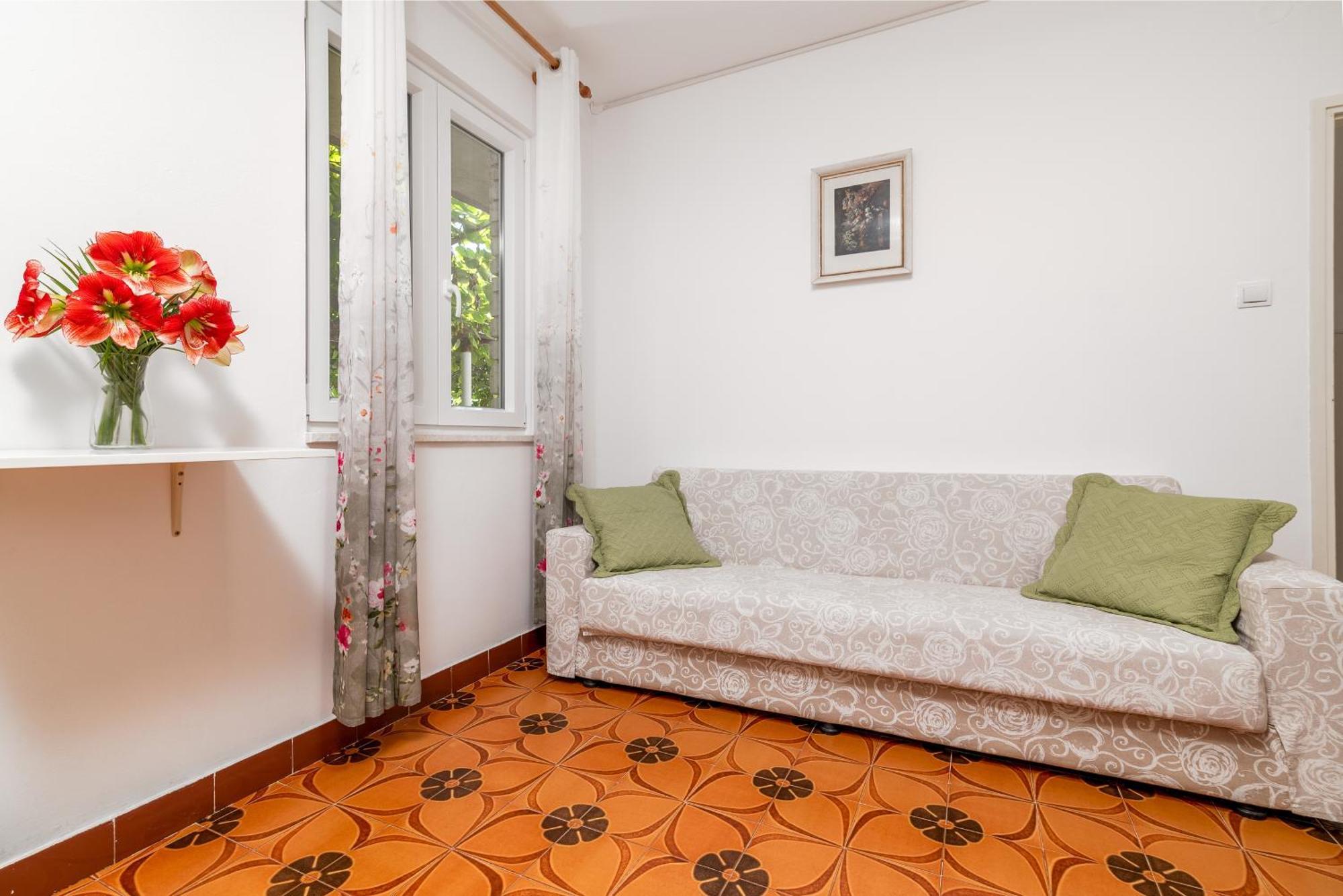 Apartment With A Parking Space - 18334 *