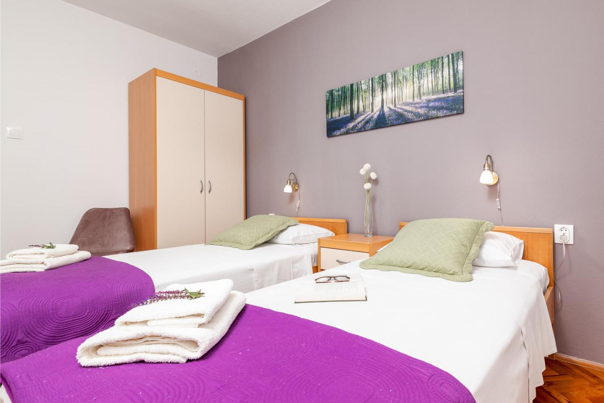 With A Parking Space - 18334 Apartma *